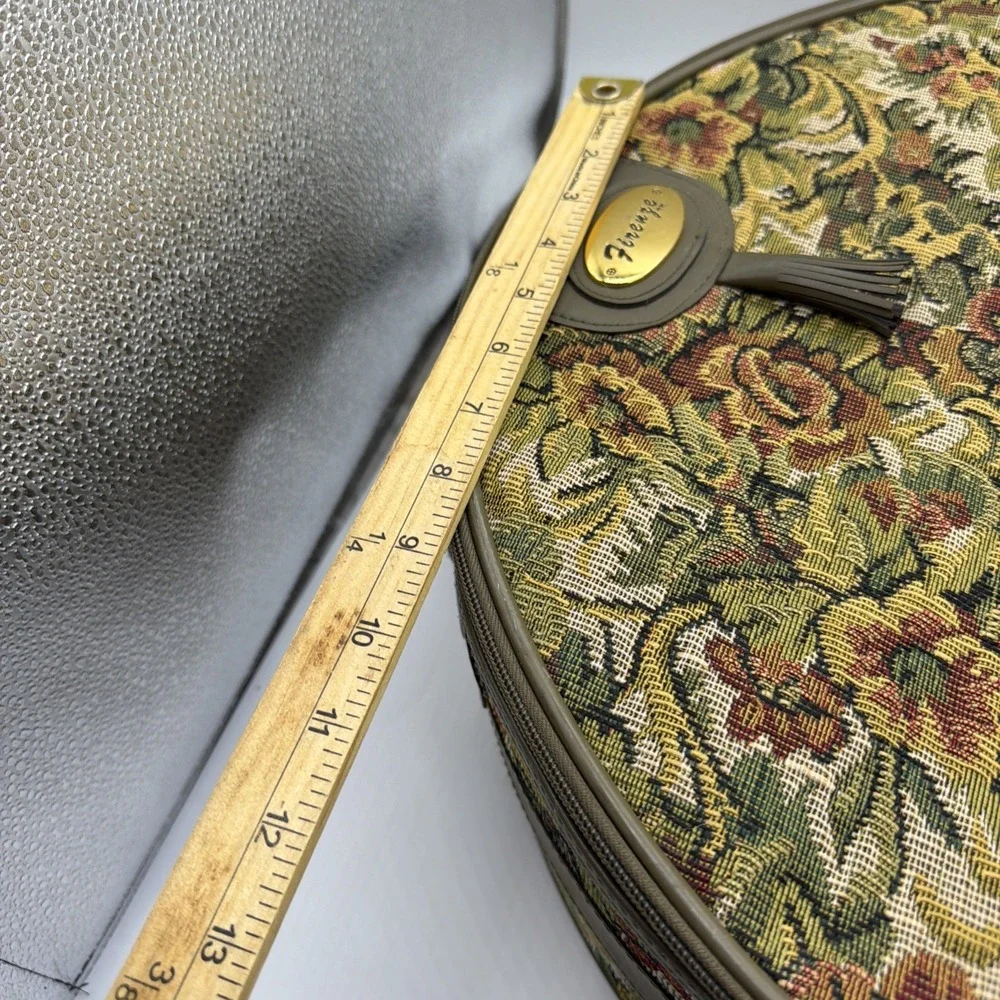 Vintage Firenze Floral Tapestry Garment Bag